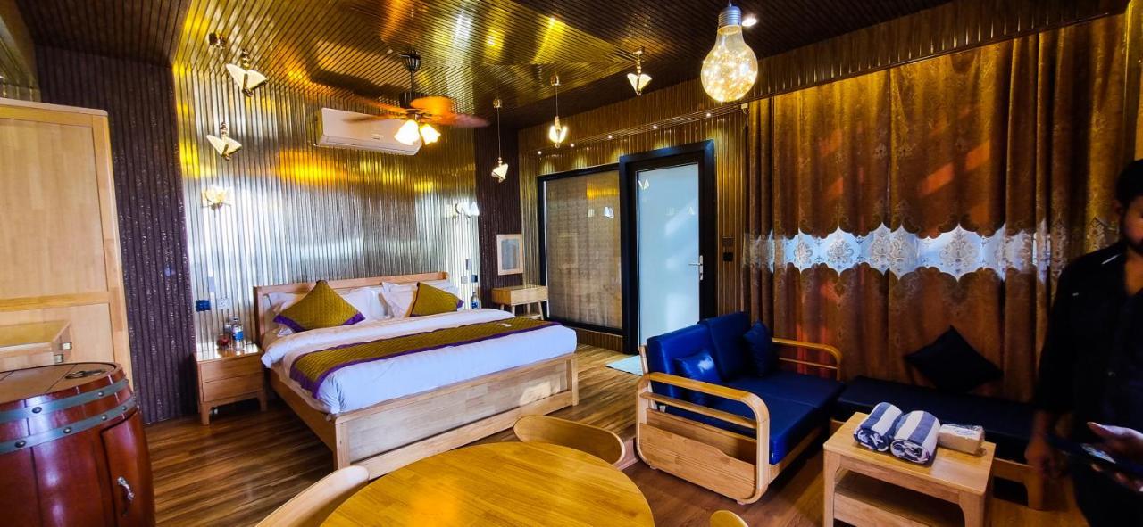 Cola Goa Beach Resort Extérieur photo