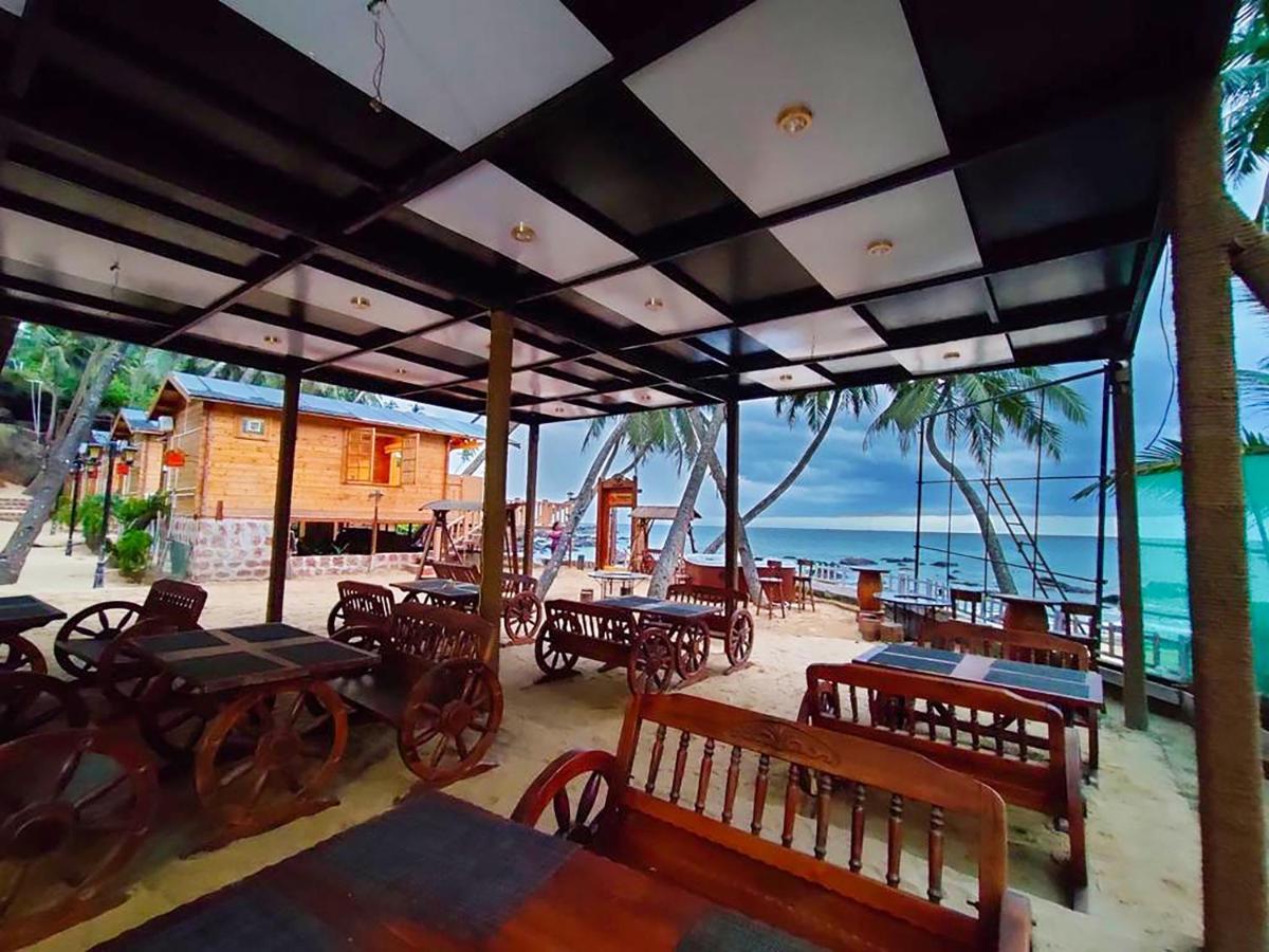 Cola Goa Beach Resort Extérieur photo